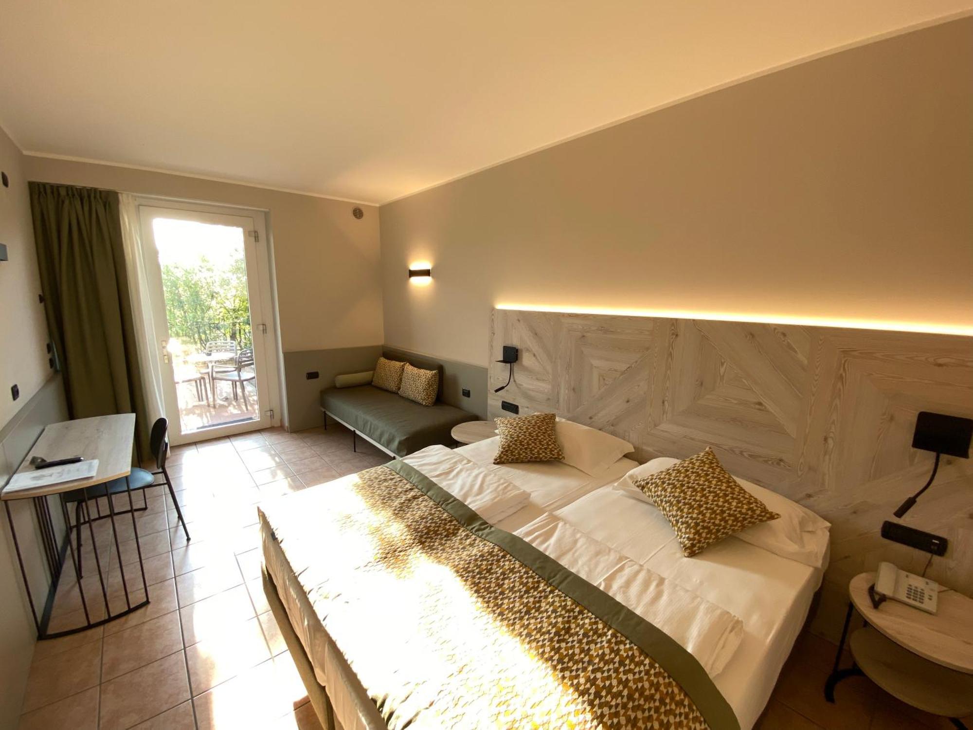 Hotel Villa Olivo Resort 3S Bardolino Extérieur photo