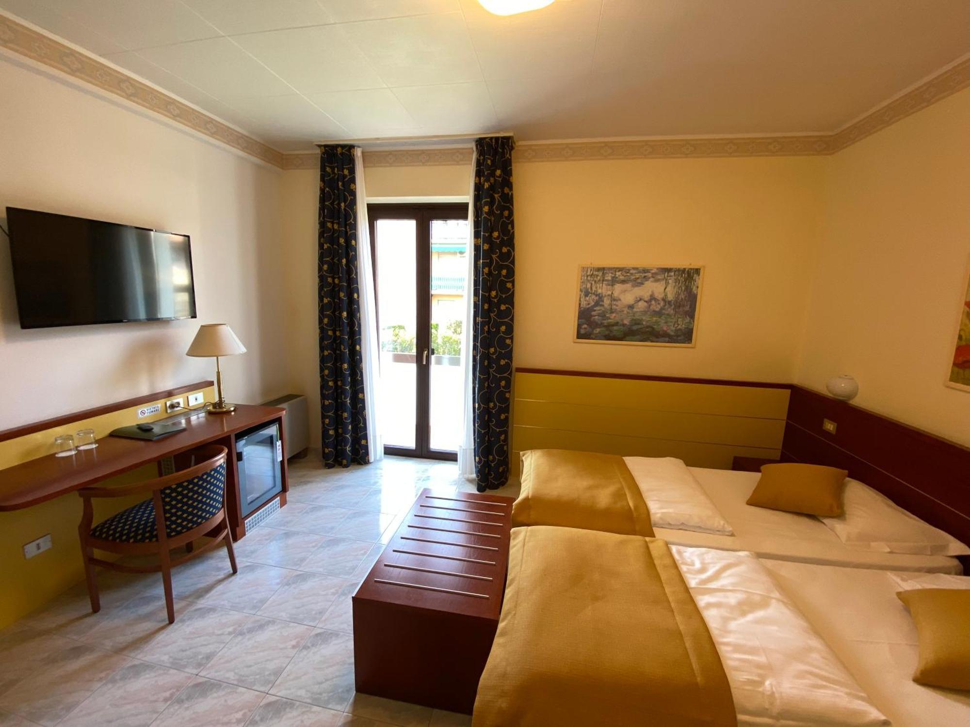 Hotel Villa Olivo Resort 3S Bardolino Extérieur photo